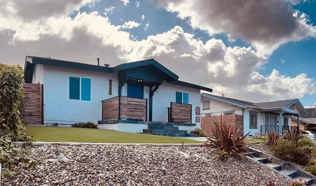 Building Photo - Mississippi Unit House