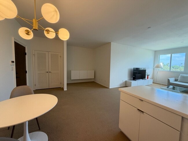 Photo - 13941 Sherman Way Unit 402