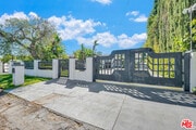 Photo - 22742 Sylvan St House