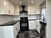 Photo - Stunning 5 Bedroom Rental Home with 2 Full...