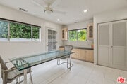 Photo - 4315 Clybourn Ave