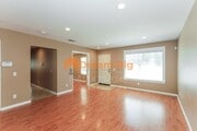 Photo - 1493 Evergreen Ave
