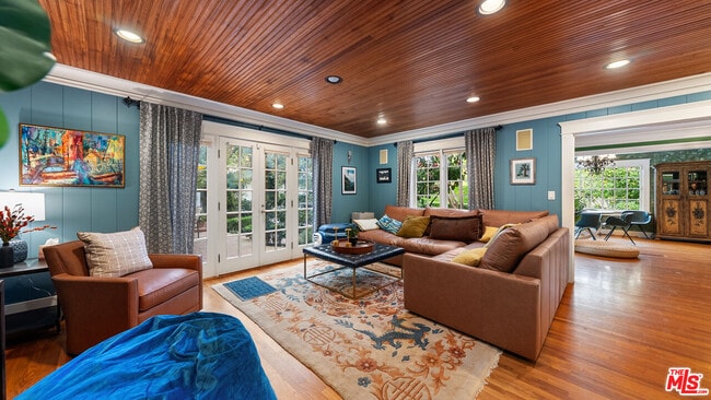 Photo - 1625 Opechee Way