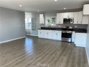 Photo - 531 W 56th St