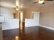 Photo - Craftsman style duplex w/ parking in N. Pa... House