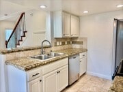 Photo - 686 Park Dr Unit B2