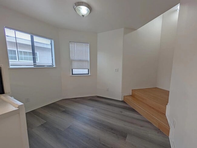 Photo - 305 N Cedar St Unit 204