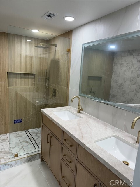 Photo - 9622 Margaret St