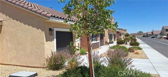 Photo - 16852 Muscatel St