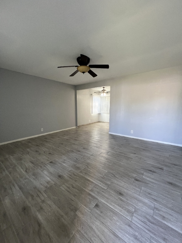 Photo - 1122 E Santa Fe Ave