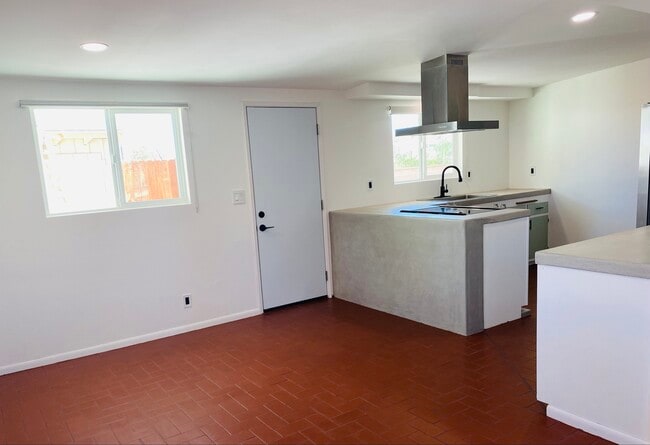 Dining Area - 6393 Desert Queen Ave