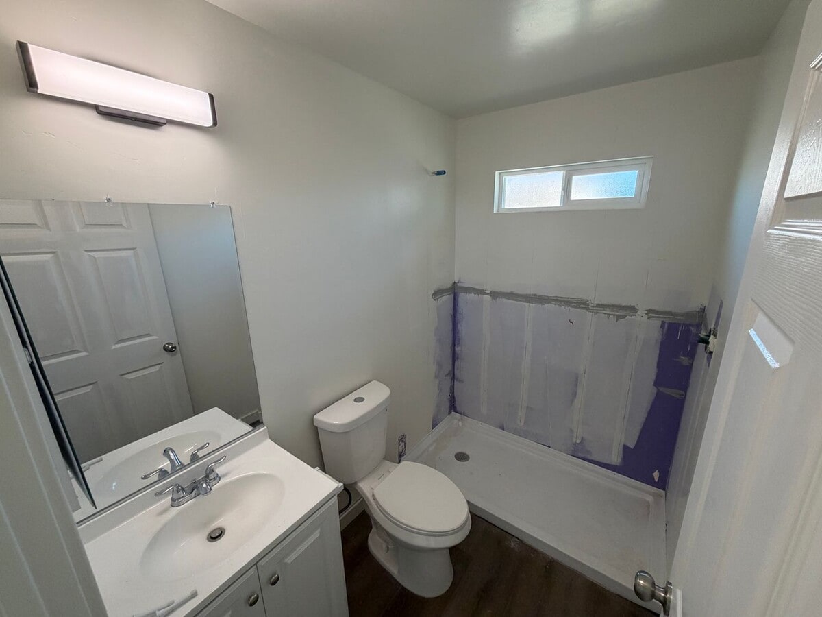 Photo - 4813 Almaguer Ave