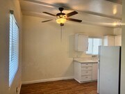 Photo - 4284 Third Ave