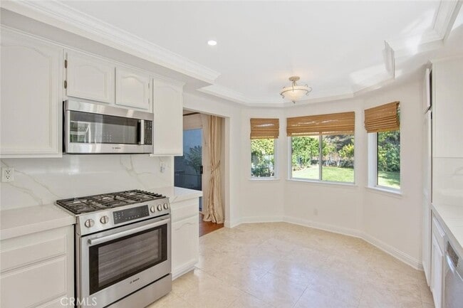 Photo - 5974 Ruthwood Dr