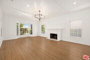 Photo - 211 S Formosa Ave