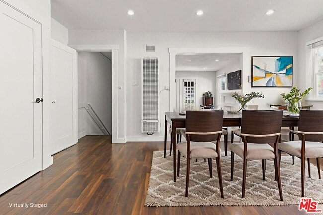 Building Photo - 1756 N La Brea Ave Unit 1/2