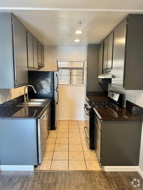 Building Photo - 100 N Clark Dr Unit 203 Rental