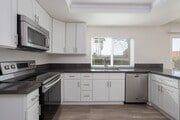 Photo - Fantastic 4 Bedroom home in La Costa!