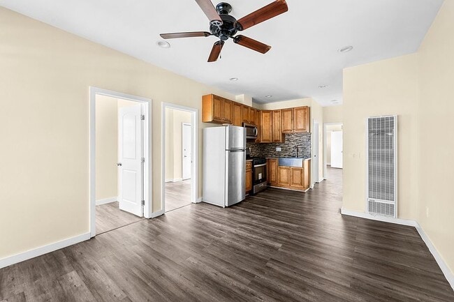 Photo - 1050 57th St Unit 1050.25
