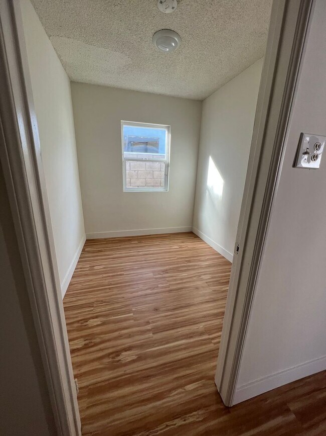 Photo - Gilmore Apts Unit 14322 1/2