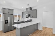 Photo - 14732 Gilmore St Apartment Unit 3