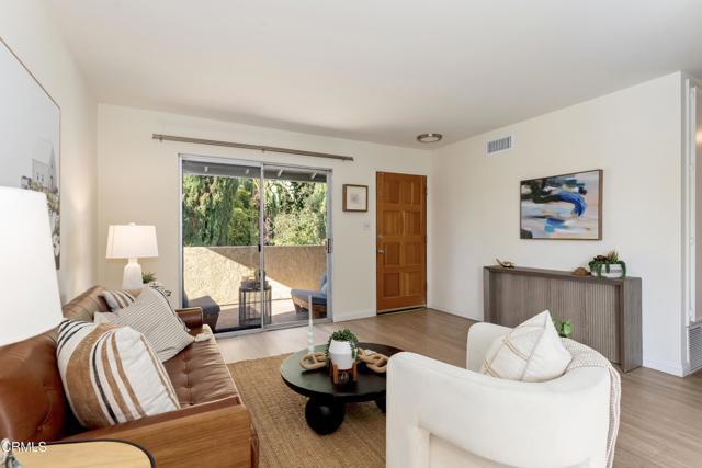 Photo - 5436 McCulloch Ave Unit F