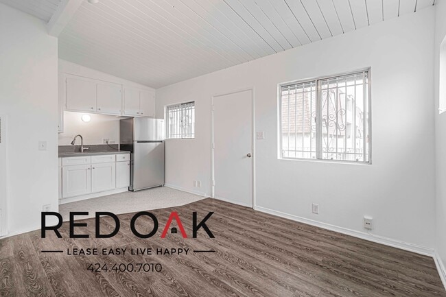 Photo - 128 Normandie Ave Unit E