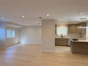 Photo - 14843 Morrison St