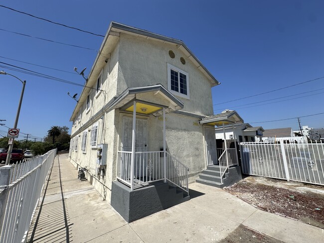 Building Photo - 10929 Compton Ave Unit 10931