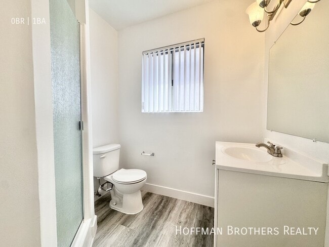 Photo - 15938 Vanowen St Unit 11