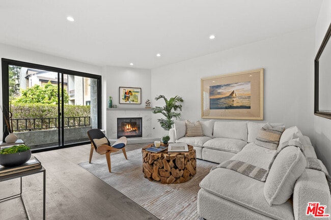 Photo - 8110 Manitoba St Condo Unit 106