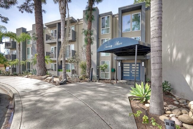 Building Photo - Modern Top Floor Condo in Gated Community Near SDSU