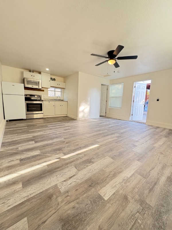 Photo - 4346 Keeler Ave