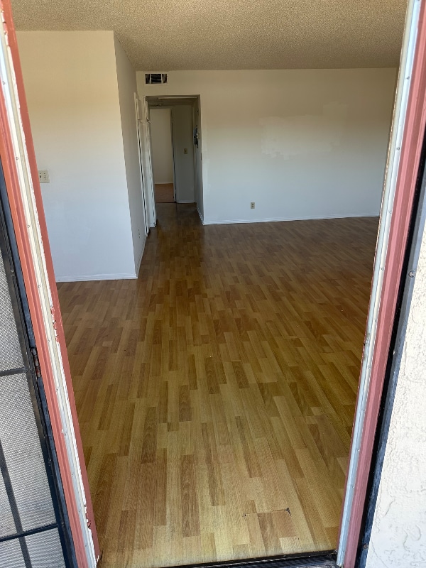 Photo - 919 E Windsor Rd Unit 6