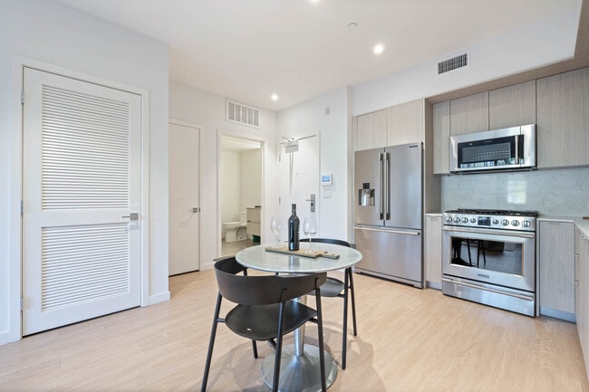 Photo - 5851 W 88th St Apartment Unit 106-88