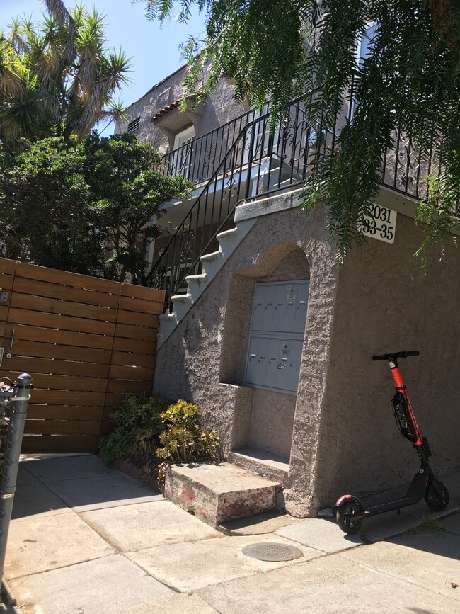 Photo - 2035 N Vista del Mar Ave Unit 35 3/4