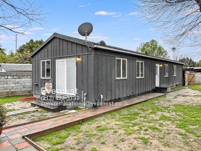 Photo - 19118 Roscoe Blvd House
