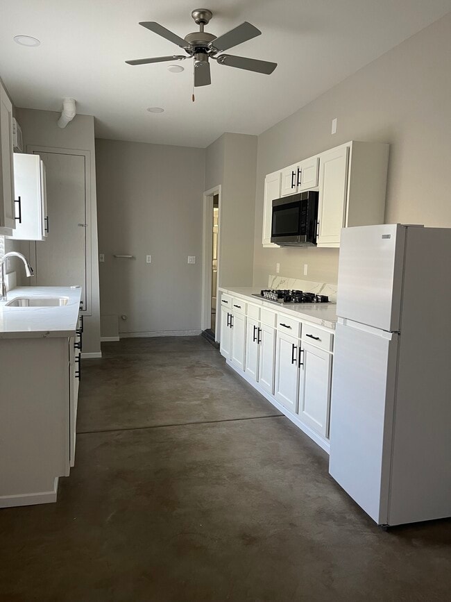 Photo - 39150 Chandler Dr Unit 1