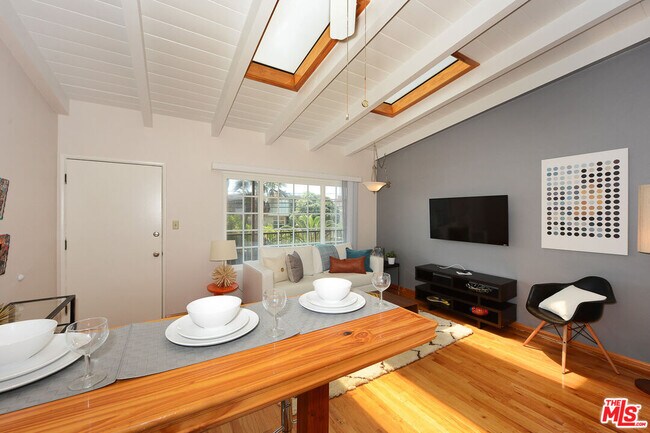 Photo - 313 Mildred Ave Unit 15