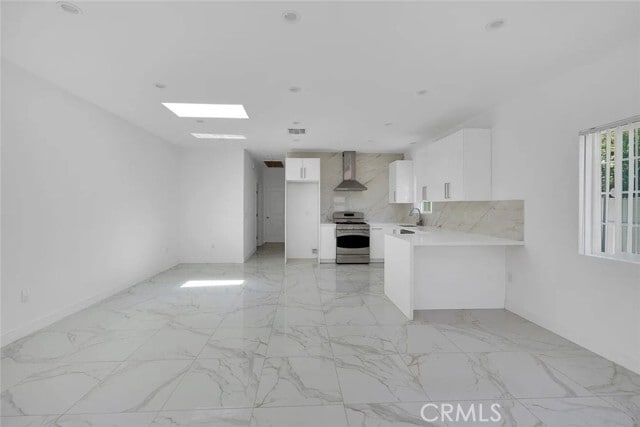 Photo - 634 E Valencia Ave