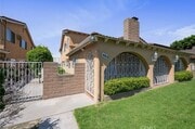 Photo - 4461 Green Ave Apartment Unit 4461 #C