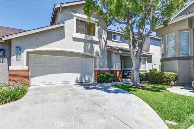 Building Photo - 744 N Siavohn Dr Rental