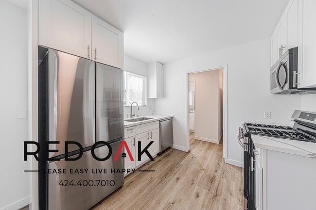 Photo - 354-360 Rennie Ave Unit 360