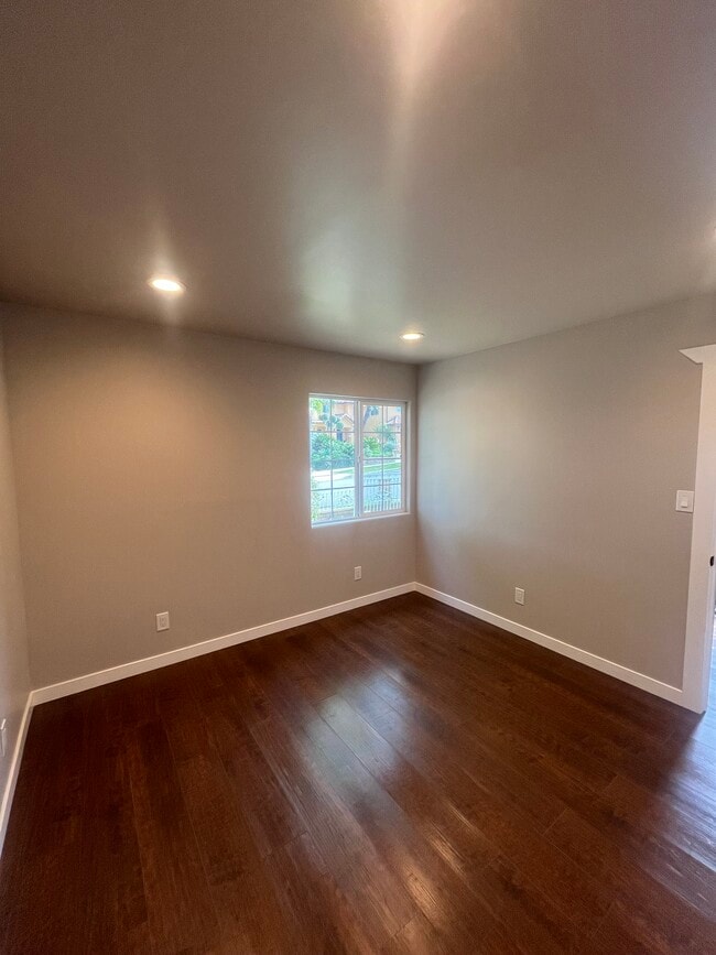 Photo - 621 Frandale Ave Unit 621 Frandale  A