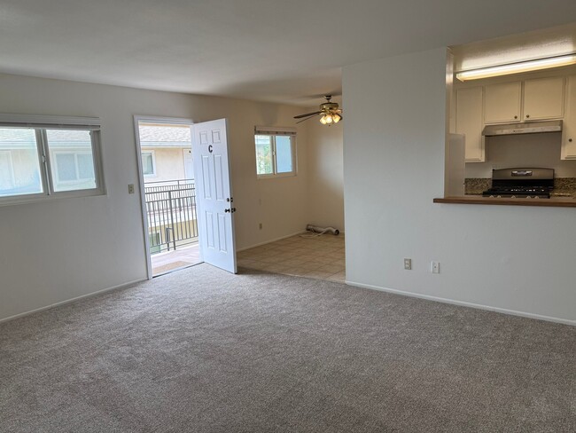 Photo - 2302 England St Unit B
