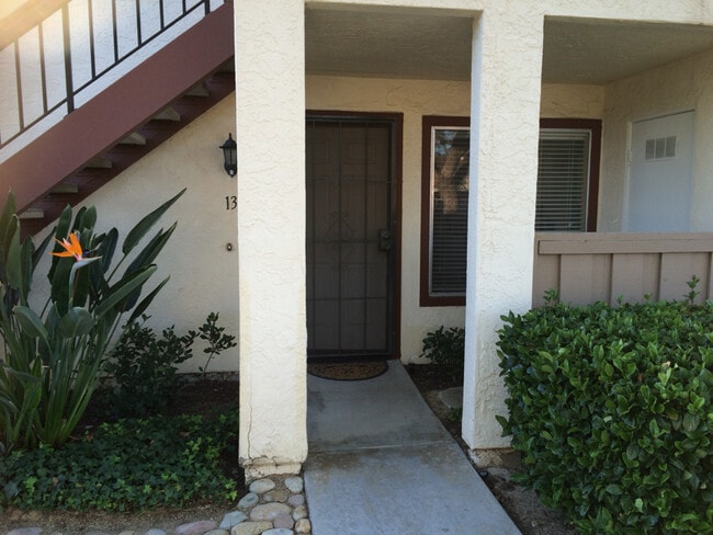 Building Photo - 4015 Porte La Paz