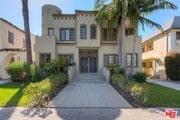 Photo - 6284-6286 Commodore Sloat Drive Unit 6286