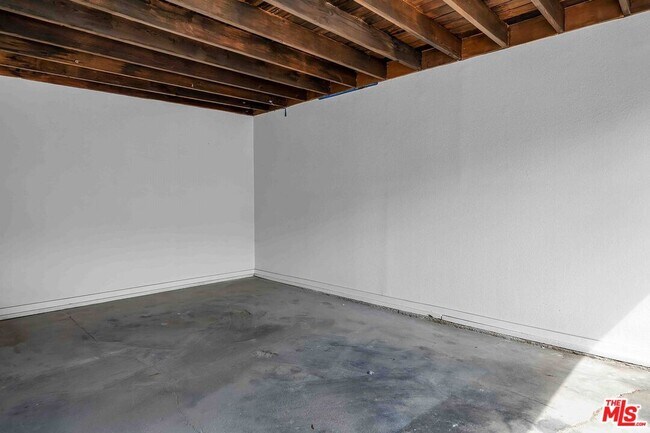 Photo - 11575 Riverside Dr