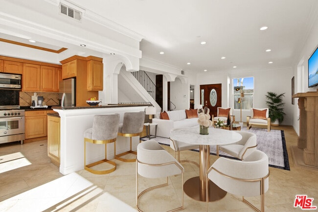 Photo - 2013 21st St Unit 105