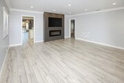 Photo - 7400 Blewett Ave